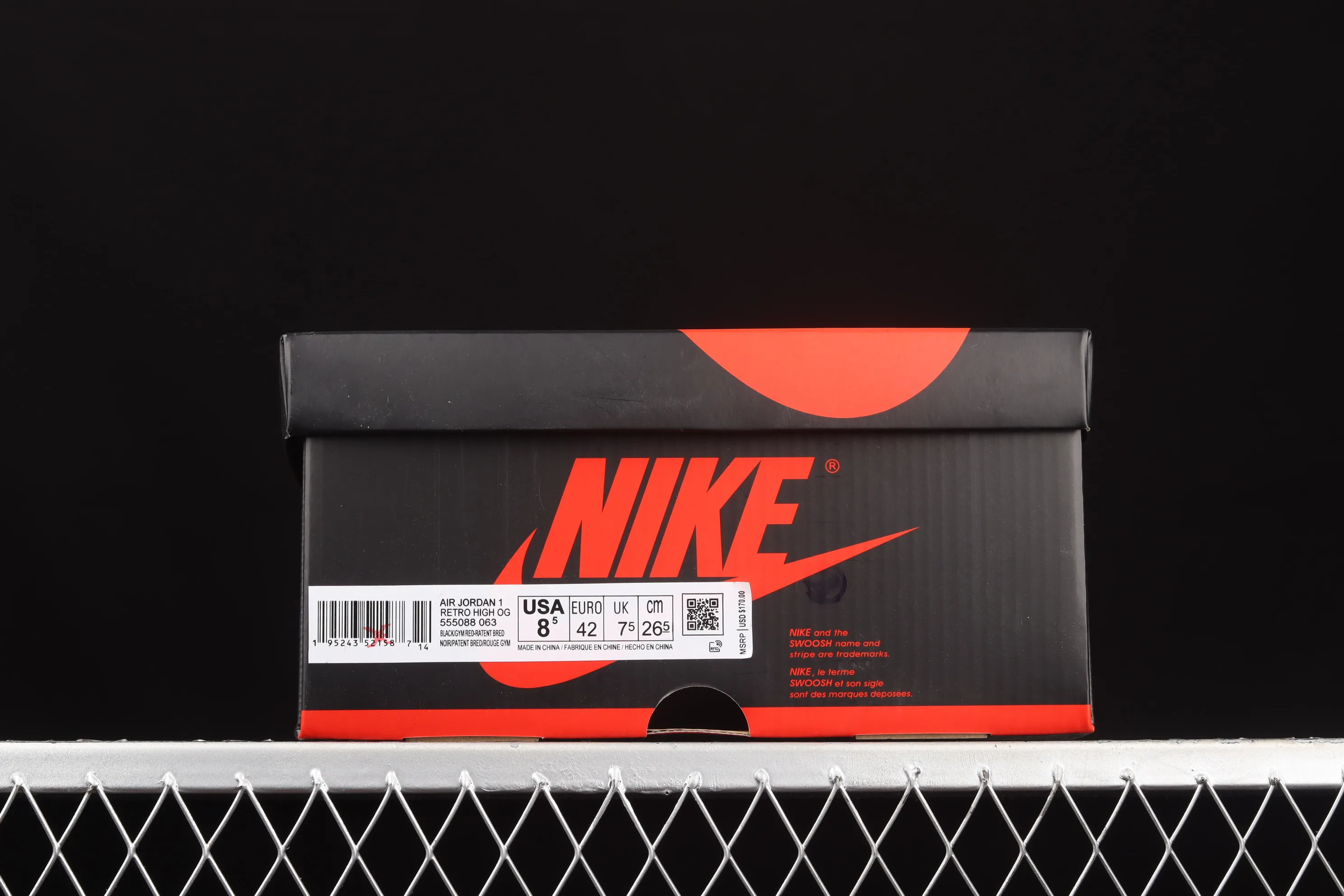 All categories Air Jordan Jordan series basketball shoes Air Jordan 1 High X version Air Jordan 1 High OG "Bred Patent" AJ1 Joe 1 patent leather black and red high-top basketball shoes 555088-063